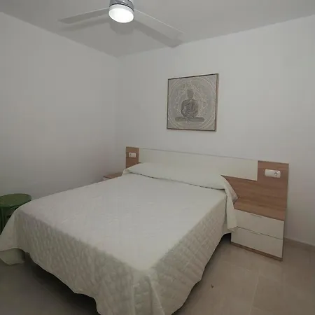 Apartamen5o Maravillos0 Con Bistas Al Mar Topacio 4 Apartment